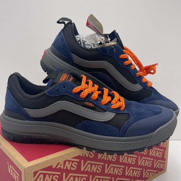 Vans WMNS Blue and Orange Sneakers Ultrarange Exo
Dress Blues/Black
VN0A5KS4LKV - Picture 7 of 16